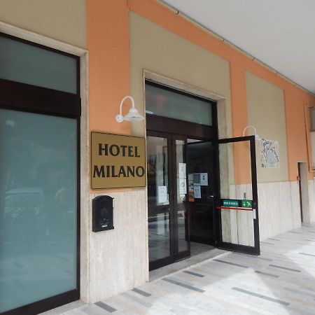 Hotel Milano Loano Exterior photo